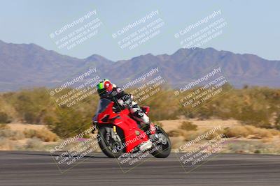 media/Feb-04-2023-SoCal Trackdays (Sat) [[8a776bf2c3]]/Turn 9 Side (130pm)/